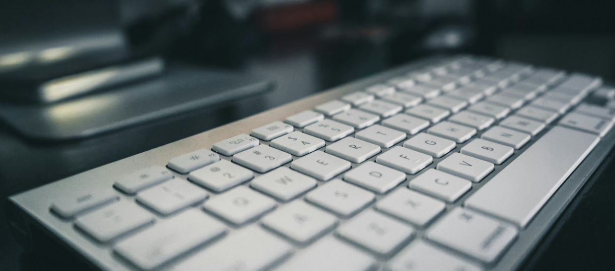 Apple się na Ciebie nie obrazi. Te klawiatury pasują do MacBooka jak ulał!