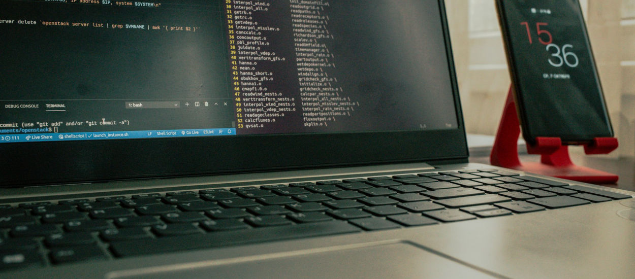 Zapomnij o Windowsie! Te dystrybucje Linuxa robią furorę w 2025 roku.