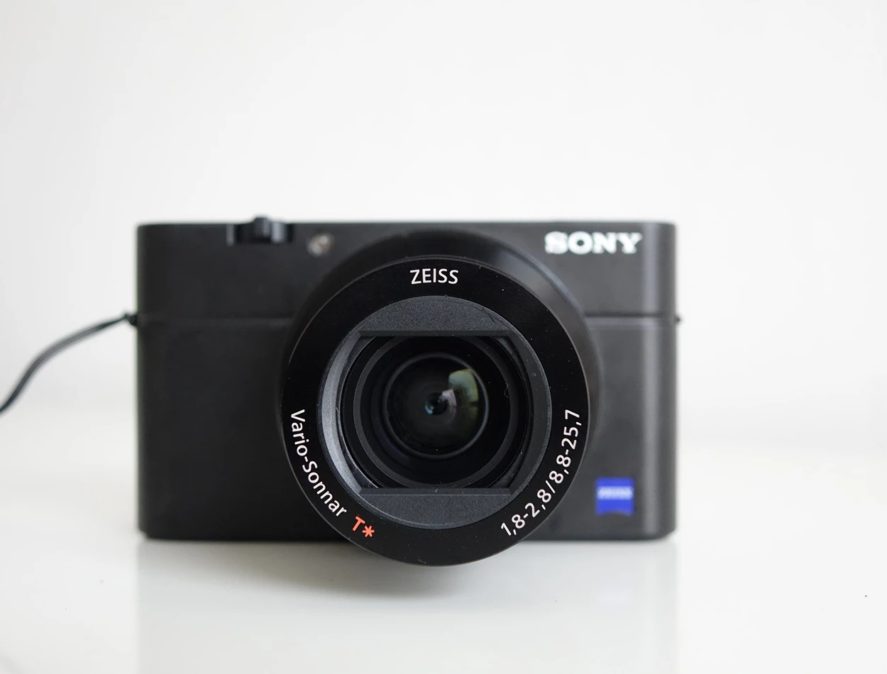 Sony RX100 III - najlepszy aparat, który zawsze możesz mieć przy sobie, w kieszeni