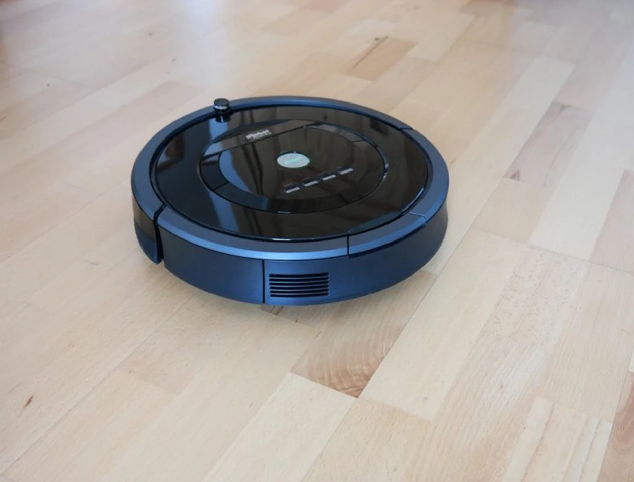 Recenzja Roomba 880 czyli jak pozbyłem się klasycznego odkurzacza