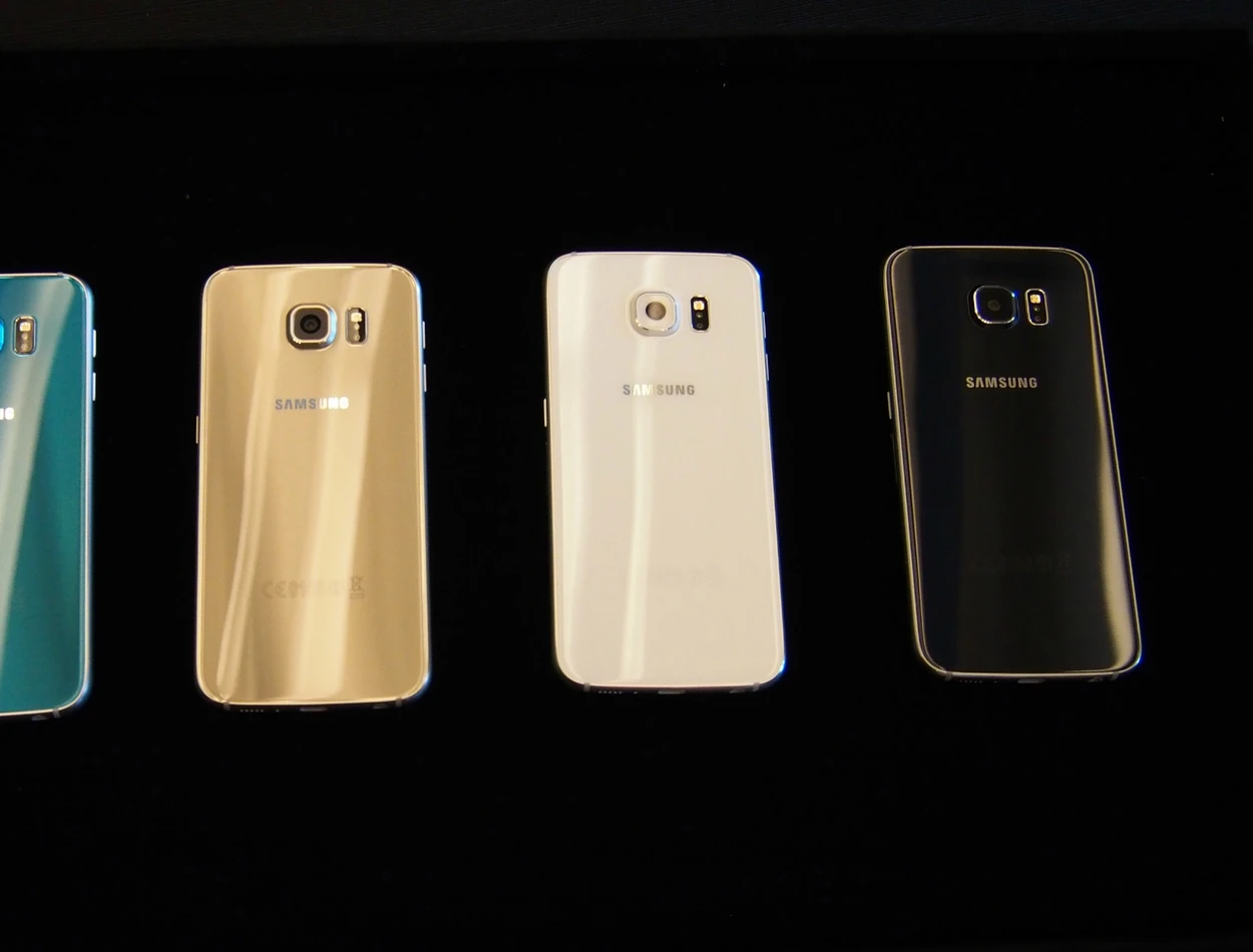 Oto nowe Samsungi Galaxy S6 i Galaxy S6 Edge. Wiemy o nich wszystko!