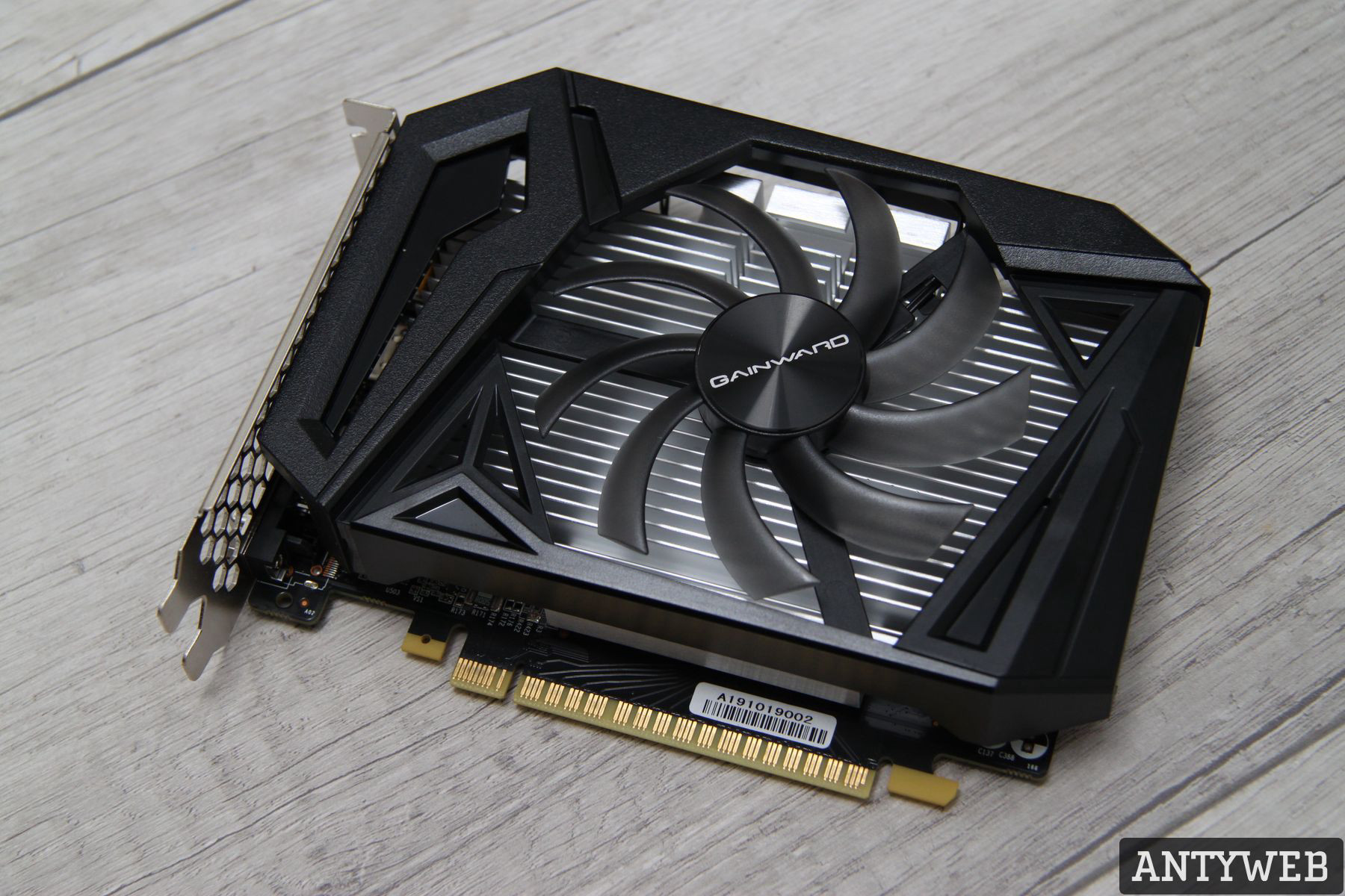 Gainward GeForce GTX 1650 Super - do gier w 1080p - recenzja