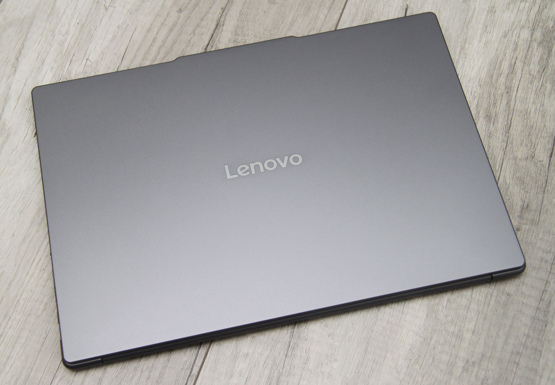 Lenovo Yoga Slim 7i Aura Edition