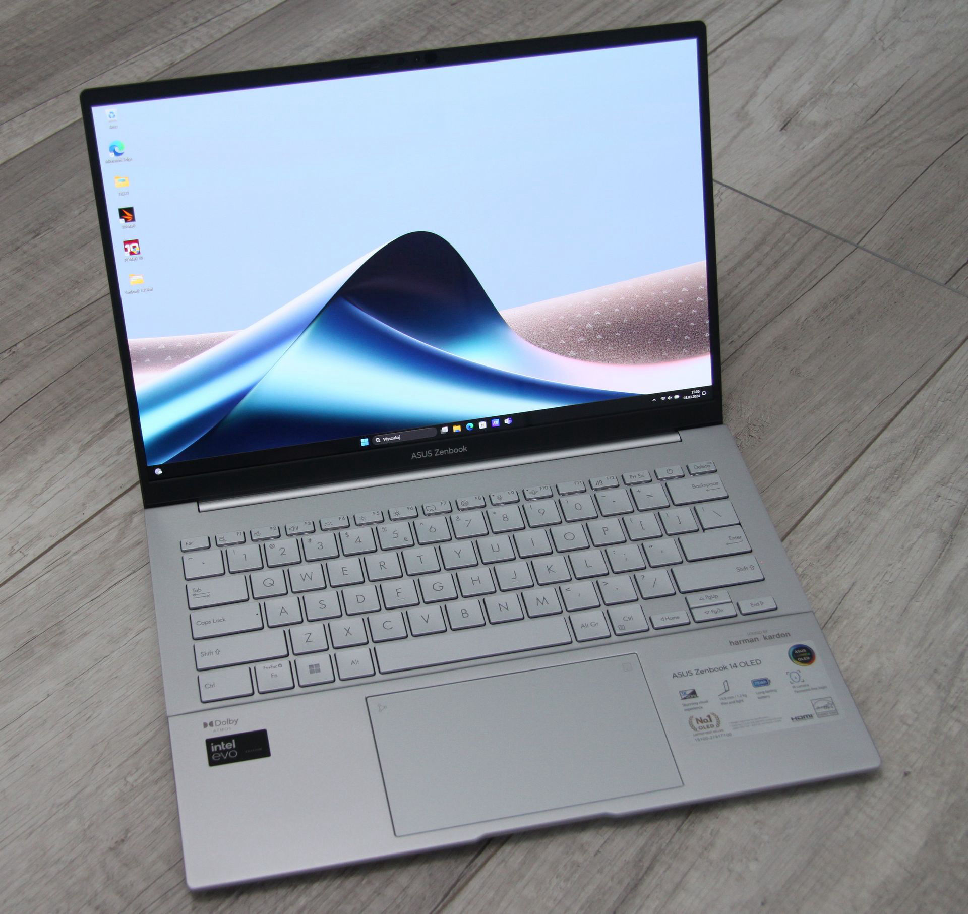 ASUS Zenbook 14 OLED UX3405