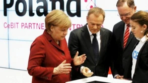 Polska współgospodarzem wielkiej imprezy - z tej okazji Tusk i Merkel "grają w grę"