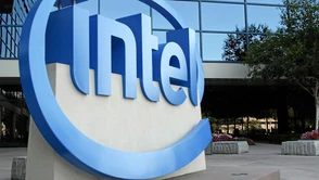 Intel łączy działy procesorów mobilnych i desktopowych. Co z tego wyjdzie?