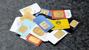 Karty SIM do lamusa! Apple, Samsung i operatorzy proponują wbudowane moduły E-SIM