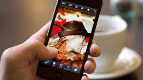 Adobe zmienia mobilną politykę. Nowego Photoshopa na smartfony i tablety pobierzemy za darmo