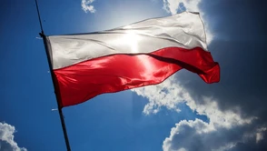 Parawan, skarpety i sandały - czyli samobiczowanie po polsku