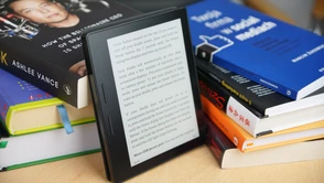 Kindle Oasis - po tygodniu nie zamieniłbym go na żaden inny... ale raczej nie kupił