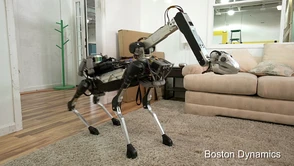 Boston Dynamics nie odpuszcza. Poznajcie robota SpotMini, który przypomina psa lub małą żyrafę