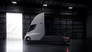 Tesla Semi czy ciężarówka diesla - co bardziej się opłaci? Jest analiza