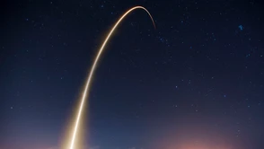 Kosmiczny wyścig przyspiesza. SpaceX staje w szranki z potężnym krajem