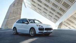 Oto nowe Porsche Cayenne 4 E-Hybrid: jesteśmy skazani na auta hybrydowe?