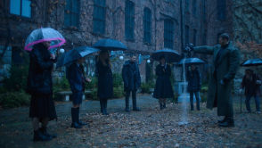 Takich superbohaterów na Netflix się nie spodziewaliście - Umbrella Academy obejrzy się na jednym tchu