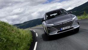 Hyundai Nexo – wodorowy… samochód elektryczny. Pierwsza jazda próbna