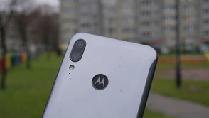 Recenzja Motorola Moto E6 Plus. Duży low-end w niskiej cenie