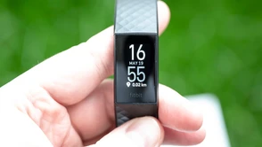 Recenzja Fitbit Charge 4 – to już nie opaska, a prawie smartwatch