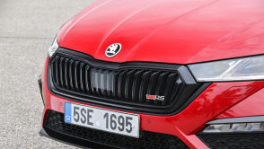Skoda Octavia RS wyceniona, hybryda wcale nie jest taka droga