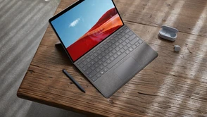 Microsoft wytacza działa przeciwko Apple - oto nowiutki Surface Pro X z ARM-em