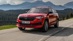 Nowa Skoda Kodiaq 2021 z Travel Assist i matrycowymi reflektorami LED. Pierwsza jazda próbna