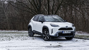 Toyota Yaris Cross AWD-i Hybrid: mały crossover z napędem na cztery koła. Test