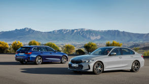 BMW odświeża swoją trójkę. Szok - klimatyzacja i nawigacja w standardzie!