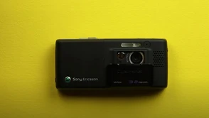 Sony Ericsson K800i - kiedy aparat stał się najważniejszą częścią telefonu