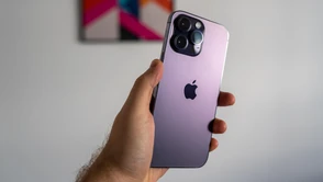 Nastolatkowie jako telefon chcą iPhone'a, iPhone'a albo... iPhone'a