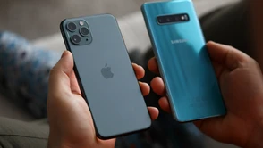 Zeszłoroczne Samsungi i iPhone droższe? To może Galaxy S21 i iPhone 12?