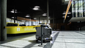 Karcher KIRA B 50. Autonomiczna szorowarka w cenie wypasionego auta