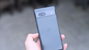 Google znowu wyciekło, oto Pixel 7a w pełnej krasie