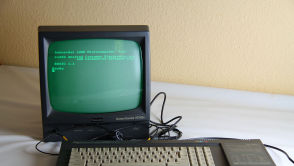 Mój pierwszy komputer miał... 128 KB RAM. Ale i tak go uwielbiam