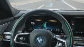 Oto jak BMW testuje 3. poziom autonomiczności swoich aut w czeskim Sokolovie
