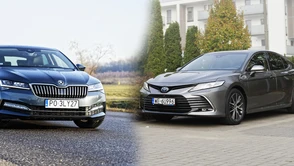 Toyota Camry Hybryda kontra Skoda Superb 2.0 TDI (diesel) i Superb iV Plug-In Hybrid – test i porównanie