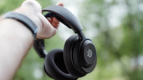 SteelSeries Arctis Nova 5P - recenzja. Średnia półka w najlepszym wydaniu