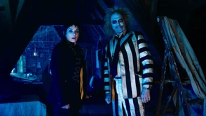 Beetlejuice Beetlejuice: tutaj obejrzysz hit Burtona bez wychodzenia z domu