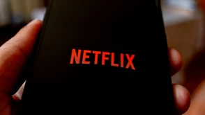 Polacy znowu nabijani w butelkę. Zagrożeni klienci Netfliksa