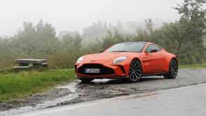 Aston Martin Vantage: technika generowania emocji. Jazda „figurowa” po mokrej i krętej drodze