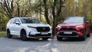 Honda CR-V e:HEV czy Toyota RAV4 Hybrid? Zużycie paliwa, praktyczność i jakość wnętrza. Test