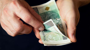 Polacy chcą jawności wynagrodzeń, ale… nie swoich