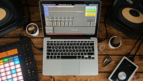 Twórz hity za darmo. Te programy do produkcji muzyki są dostępne bezpłatnie!