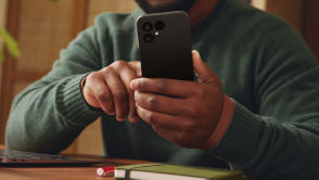 Ten telefon sam sobie naprawisz jednym śrubokrętem