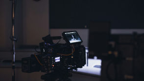 Filmowcy zaskakują pomysłowością. Zgadnij ile potrzeba iPhone'ów do jednej sceny