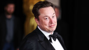 Elon Musk poszedł na noże. Miliarder grozi Apple