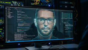 Nowa era ściągania: Gadżety, które ośmieszają szkolne systemy kontroli