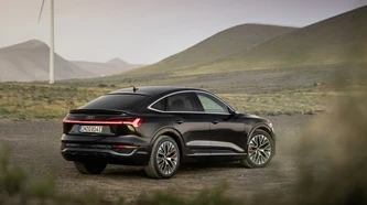 Audi Q8 55 Sportback e-tron quattro