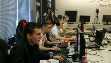 Finałowy dzień turnieju Counter-Strike: GO w Warszawie [wpis aktualizowany]