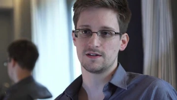 Edward Snowden dostaje azyl w Rosji - koniec dramatu podsłuchowego?