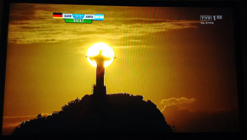 Mundial udowodnił, że telewizja to jednak telewizja, a Internet to tylko Internet